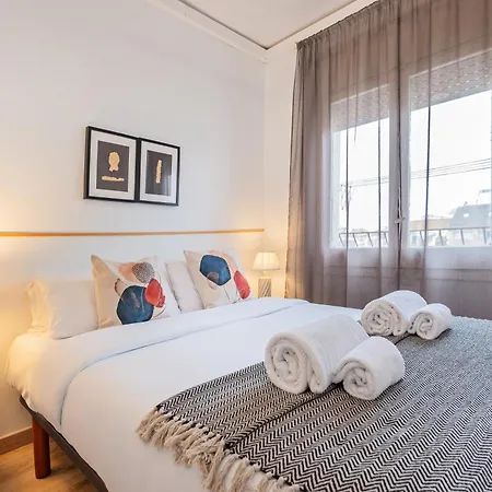 Apartment Rocafort In Eixample